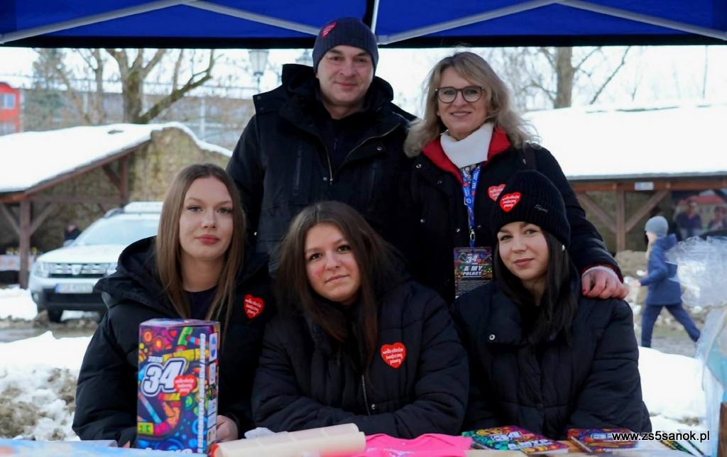 Wolontariusze z opiekunem